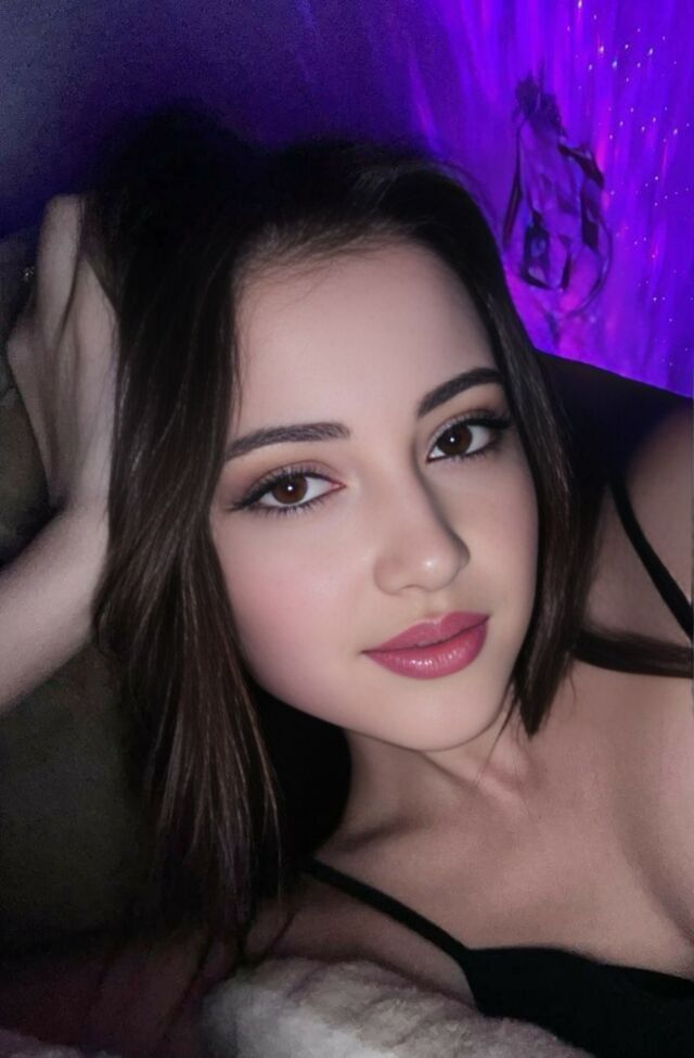 Aleza Rehman | Dubai call girl | | Call girl in Dubai | - Image 3