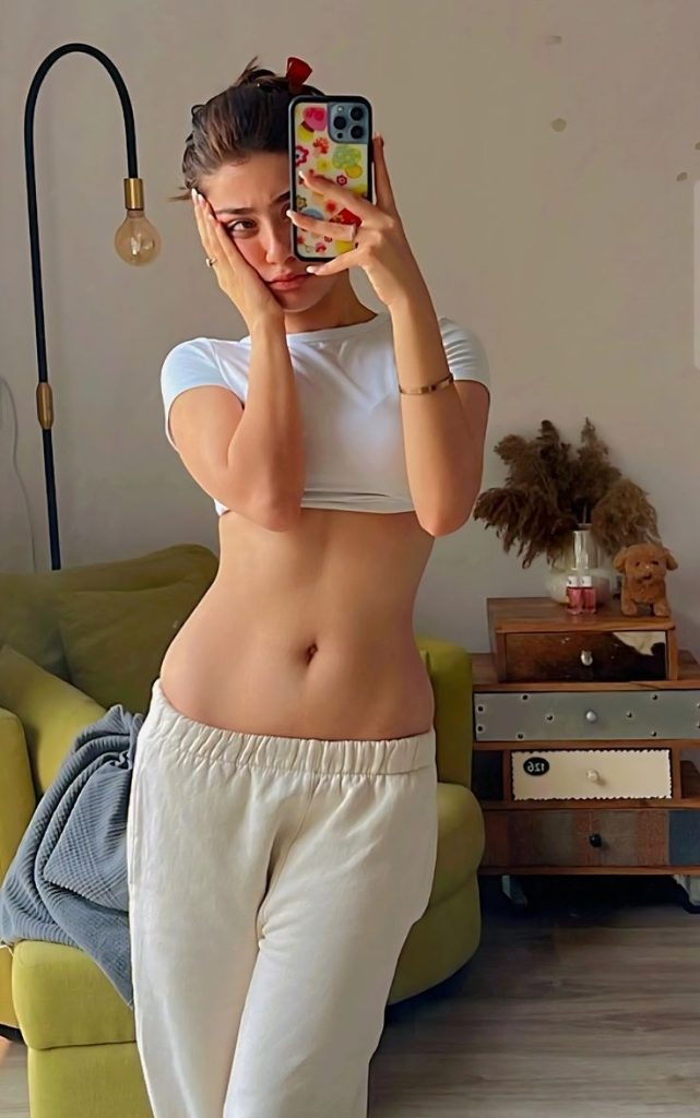 Escort girls in DUbai